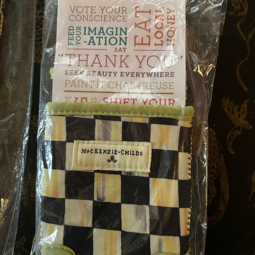 Mackenzie Childs Neoprene Wine Tote Bag W/ 2 Matching Coozies Courtley Check New - Picture 4 of 7